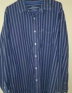 American Eagle Button Down